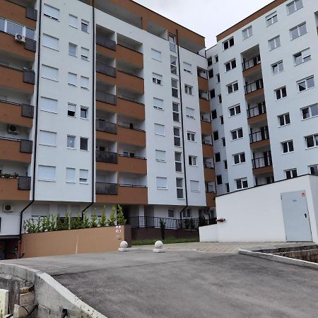 Apartman Lukana Banja Luka Exterior photo