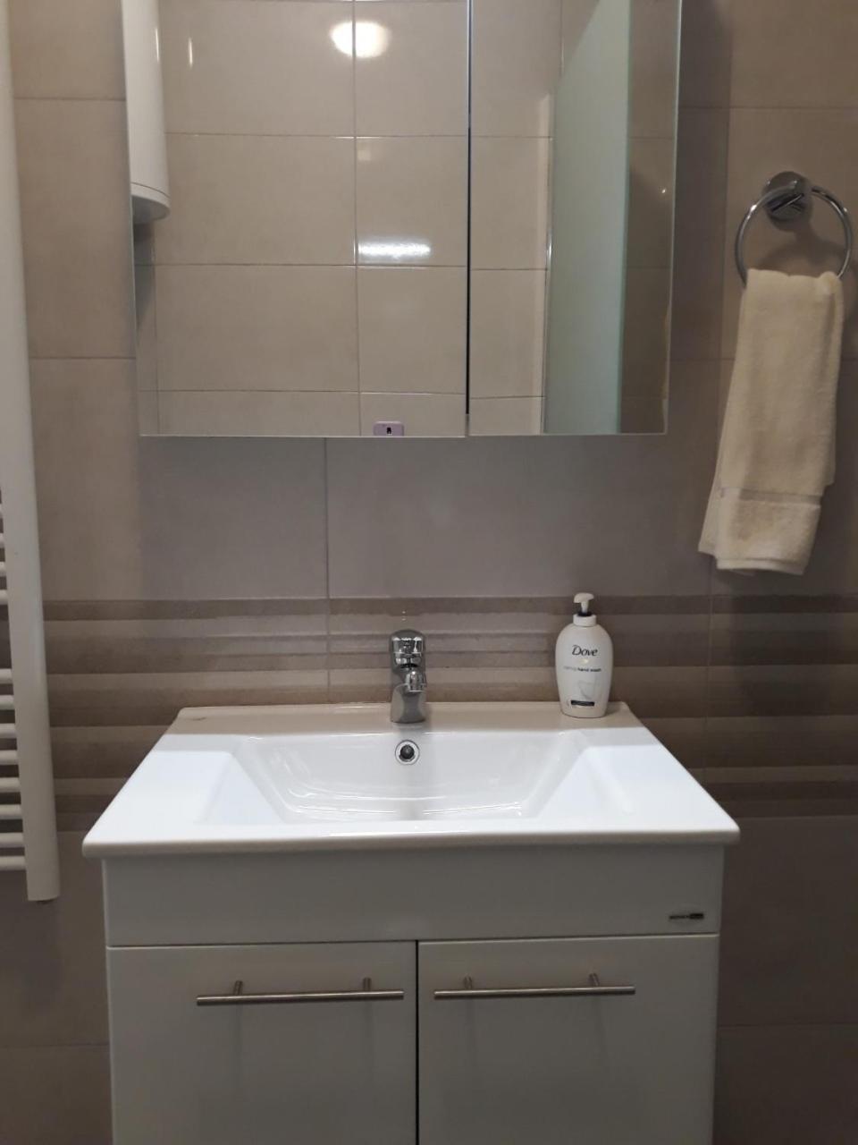 Apartman Lukana Banja Luka Exterior photo